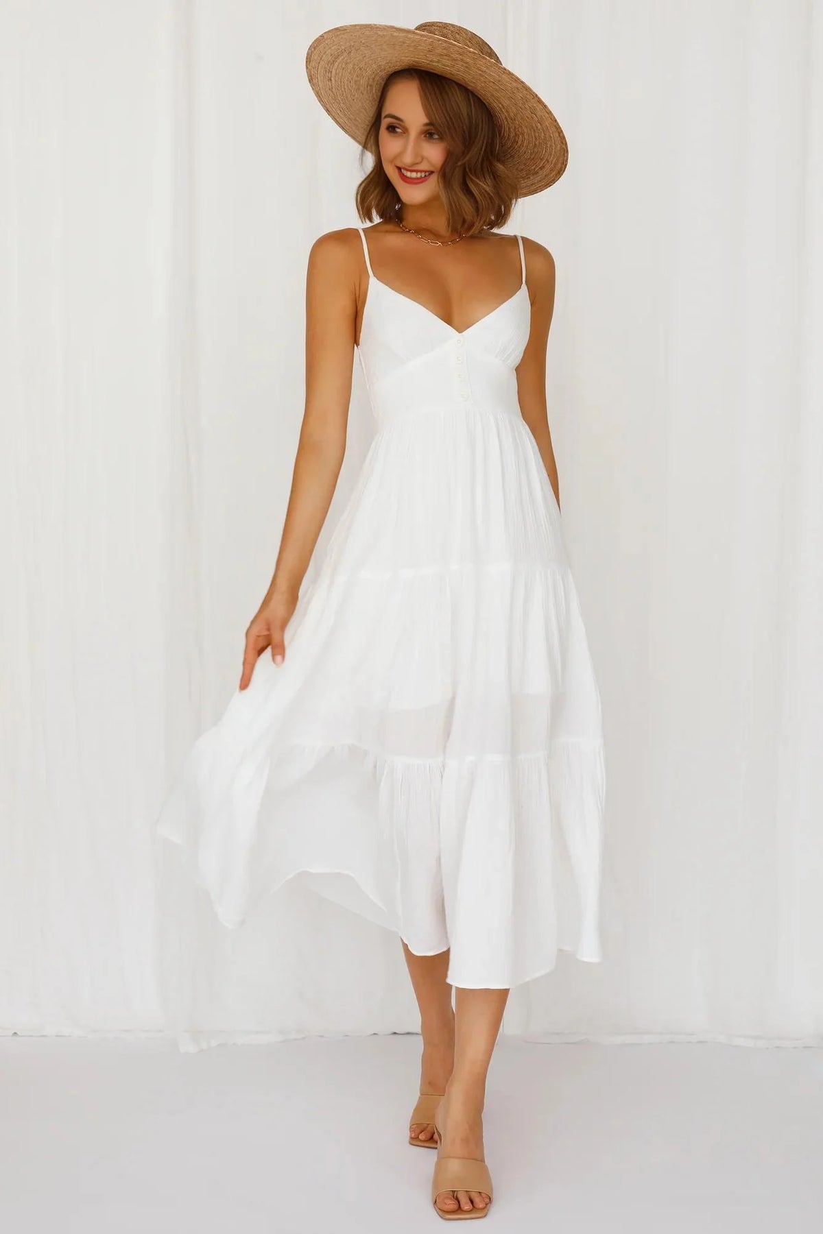 Vintage Queen Maxi Dress White