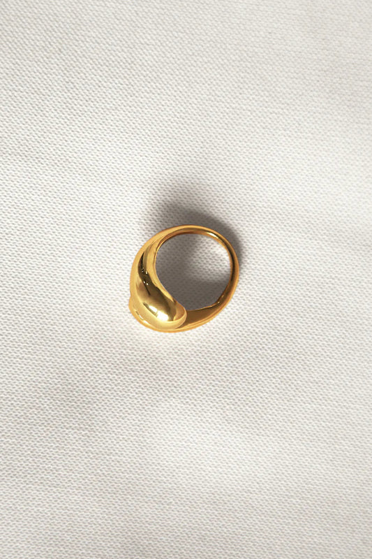 Twisted Fate Ring Gold