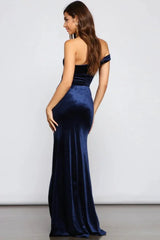 Cleo Formal One-Shoulder Velvet Dress